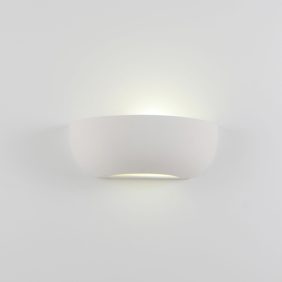 Applique gesso bianco forma mezza conca