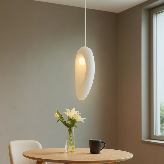 Lampada a sospensione bianca stile wabi sabi per soggiorno japandi