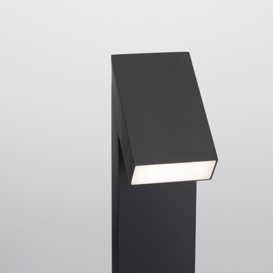 Lampione moderno nero led 6w 3000k giardino