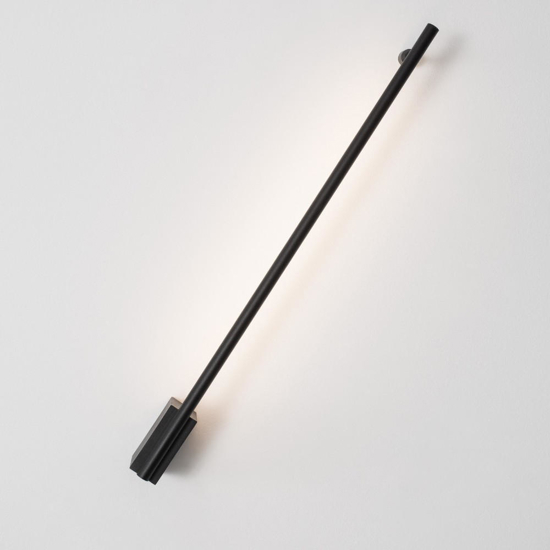Applique incrocio 60cm sporgenza 9cm bacchetta nera led 10w moderna