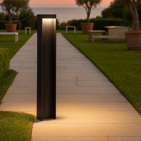 Lampioncino nero moderno rettangolare led 8w 3000k ip65 da giardino
