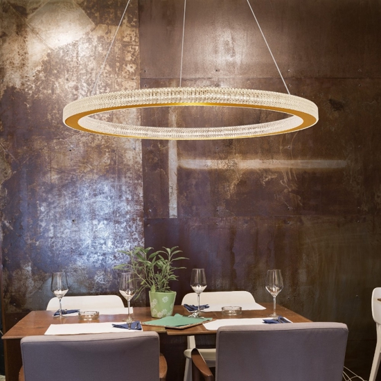 Lampadario a sospensione anello 80cm oro per salone contemporaneo