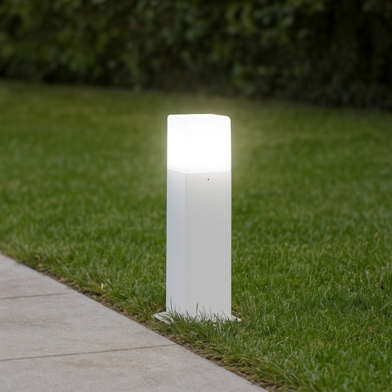 Lampioncino moderno da giardino bianco quadrato