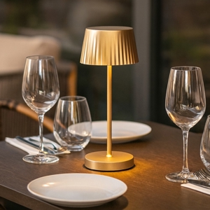 Lampada da tavolino per esterno oro led 3w 3000k ondaluce lt macao