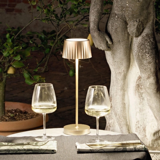 Lampada da tavolino per esterno oro led 3w 3000k ondaluce lt macao