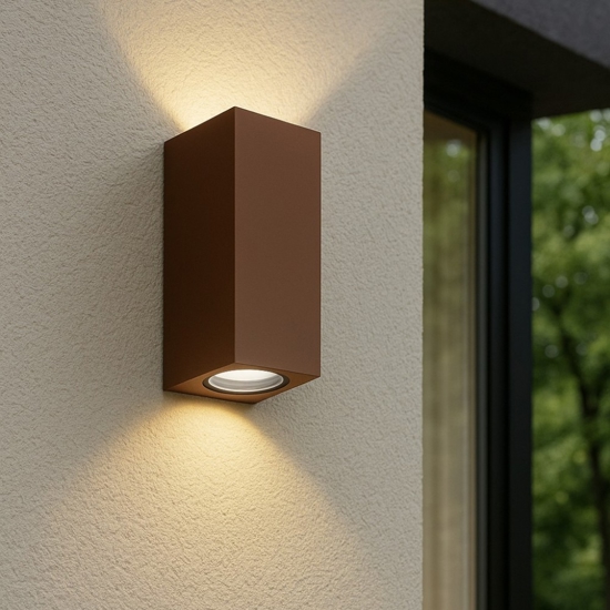 Applique da esterno verticale marrone corten