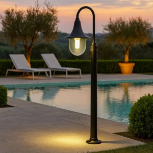 Lampione da giardino nero classico