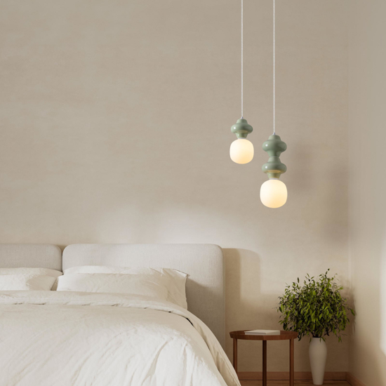 Lampada a sospensione di ceramica verde pastello moderna
