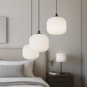 Lampadario camera da letto nero vetri bianchi eglo mantunalle