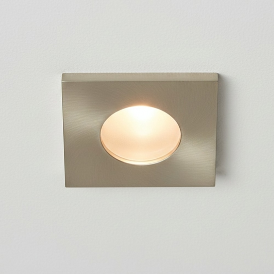 Faretto nickel per bagno doccia quadrato da incasso a soffitto fp