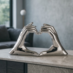 Mini scultura bomboniera mani cuore h10 colore argento bongelli preziosi
