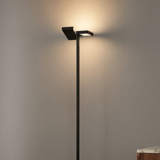 Lampada da terra moderna nera luci orientabili top light