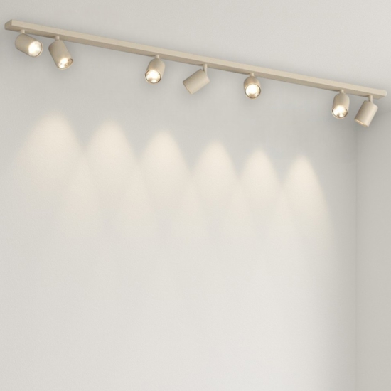 Plafoniera toplight sabbia con 7 luci orientabili da cucina