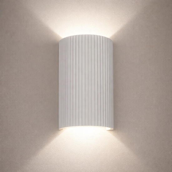 Applique mezzo cilindro di gesso bianco pitturabile biemissione