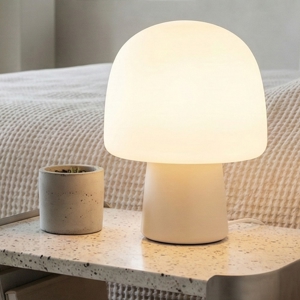 Lampada grigio chiaro da camera da letto moderna per comodino