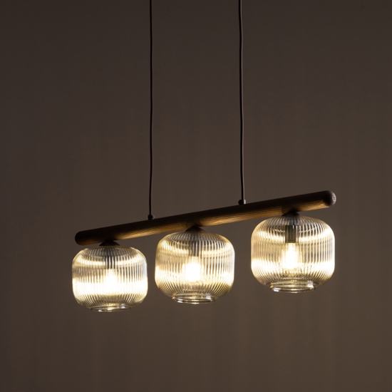 Lampadario per cucina barra di legno vetri rigati cognac