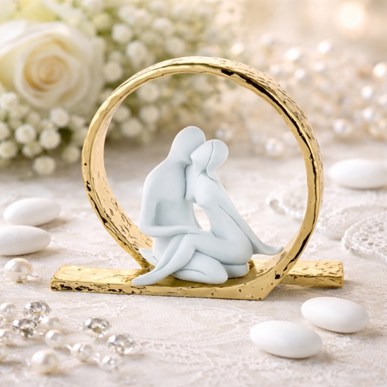 Bomboniera scultura innamorati moderna oro bongelli preziosi