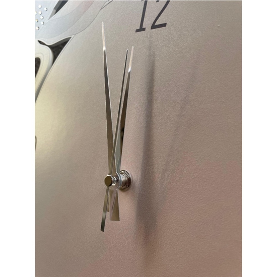 Orologio da parete fiore moderno cipria con strass bongelli preziosi
