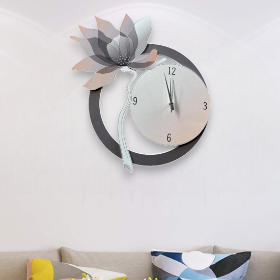 Orologio da parete fiore moderno cipria con strass bongelli preziosi