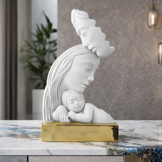 Soprammobile scultura famiglia base oro bongelli preziosi