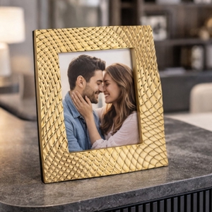 Cornice oro per foto design moderno in marmorino bongelli preziosi