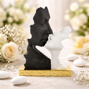 Bomboniera matrimonio bacio stilizzato nero bianco oro bongelli preziosi