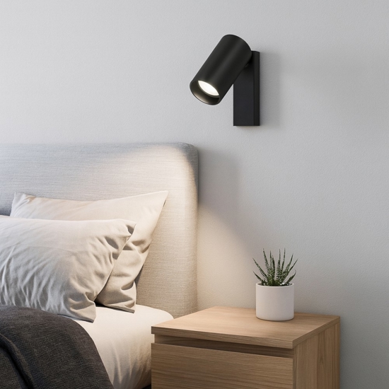 Applique luce orientabile nero per comodini
