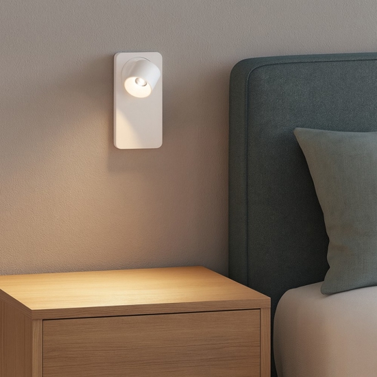 Applique linea light beebo w bianco led 5w 3000k per camera da letto con interruttore