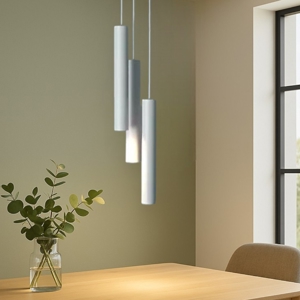 Lampadario tre luci cilindri bianchi grappolo a cascata