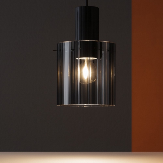 Lampada a sospensione nera vetro cilindro fume