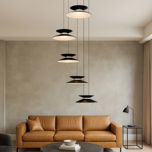 Lampadario design con pendenti nero oro per da pranzo moderna
