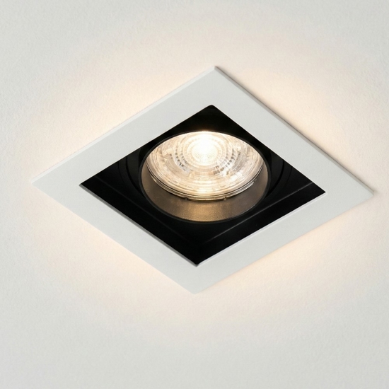 Faretto da incasso a soffitto quadrato in metallo bianco orientabile
