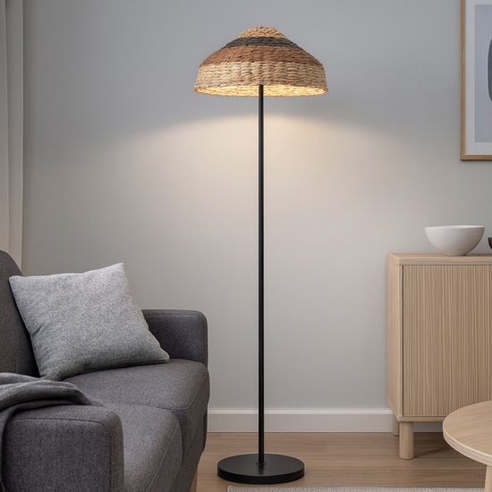 Lampada da terra in rattan stelo nero e filo in tessuto