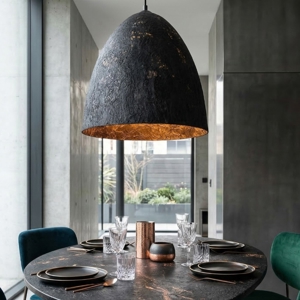 Lampadario cupola 36cm a sospensione nera carta seta di gelso naturale