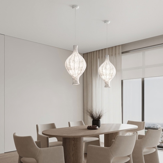Lampadario a sospensione design in seta di gelso bianco sabbia