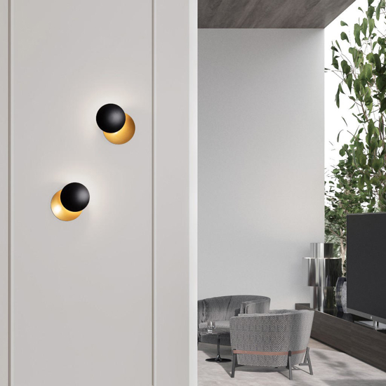 Applique da parete led 3000k orientabile nera e oro