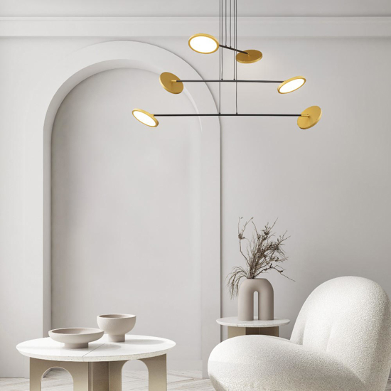 Lampadario per salotto moderno led 3000k orientabili nero e oro
