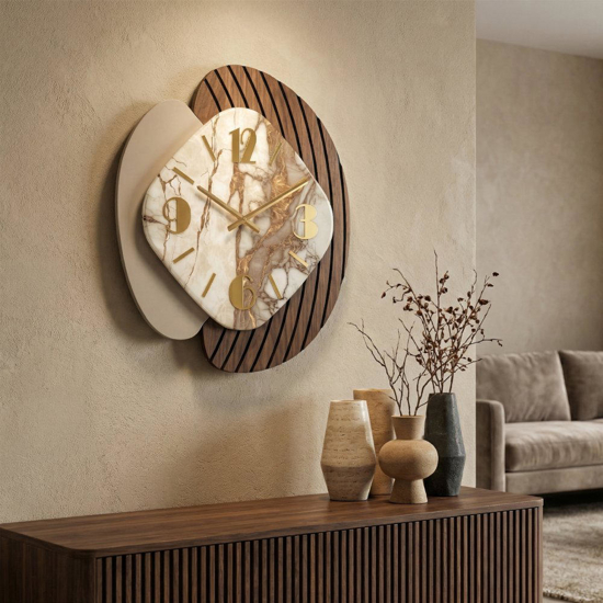 Orologio da parete design particolare effetto marmorizzato beige dettagli foglia oro