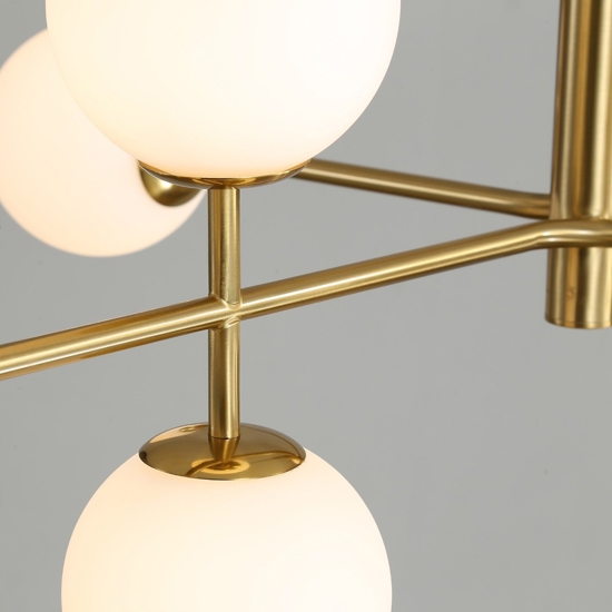 Lampadario oro sfere vetro bianco per soggiorno moderno