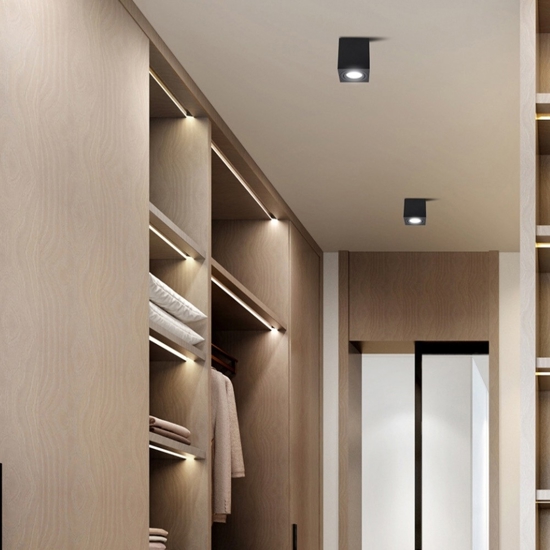 Faretto da soffitto nero cubo orientabile gea luce