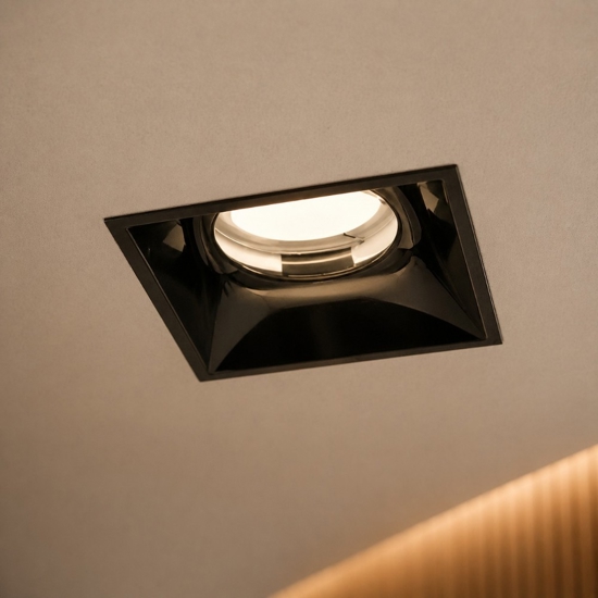 Faretti da incasso in gesso quadrato bianco nero gea luce