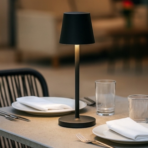 Gea luce lampada da tavolino led 3w 3000k ip54 per esterno