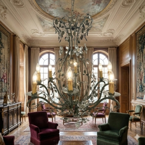 Lampadario mechini ferro battuto swarovski per salone fp