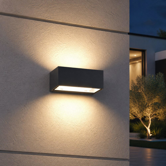 Applique nera per esterno top light spa rettangolare nera