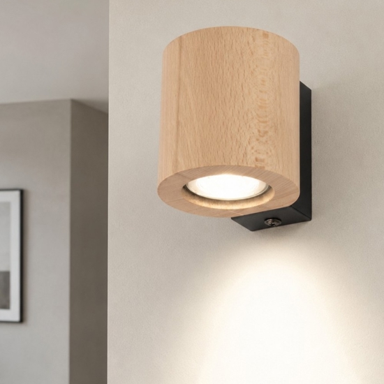 Applique da parete con interruttore in legno scandinavo