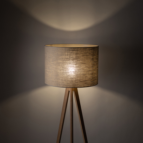 Lampada da terra tre piedi in legno pino paralume lino beige