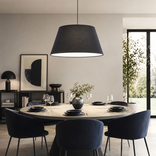 Lampadario a sospensione cono in tessuto nero 