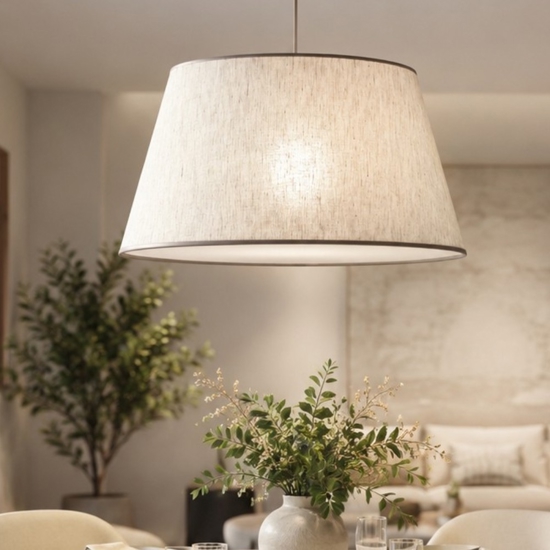 Lampadario cono a sospensione in tessuto beige
