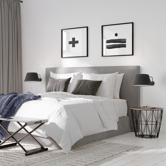 Applique con braccio orientabile nero per comodino camera da letto