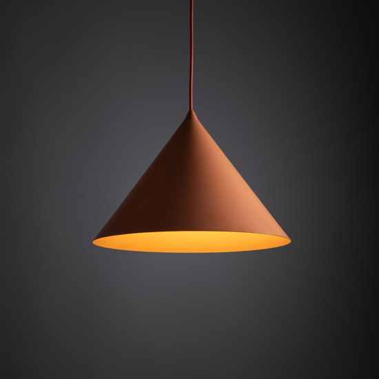 Lampada a sospensione cono 33 cm arancione di metallo